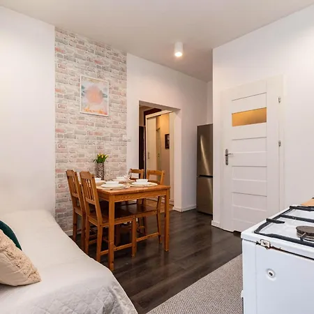 Kings Deluxe Centrum Apartman *